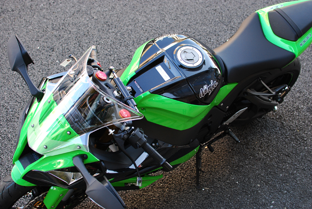 Kawasaki Ninja ZX-10R 2013年モデル 入荷速報! : SCSブログ Kawasaki Ninja ZX-10R 2013年モデル 入荷速報! : SCSブログ
