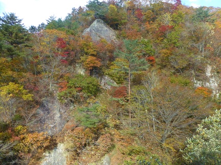 秋の鷹の巣温泉　『鷹の巣館』_d0264892_06433.jpg