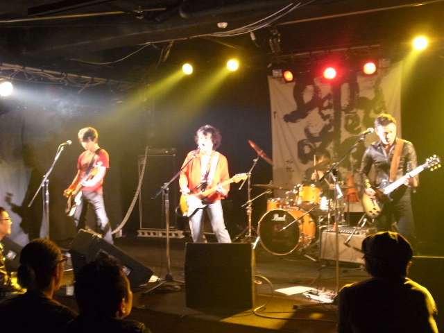 f0197703_1030793.jpg