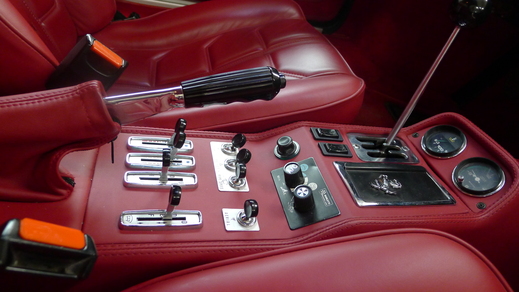 83y Ferrari 308GTB QV_a0129711_18255488.jpg