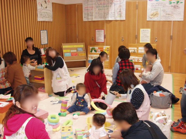 2012 子育て広場 in にし _e0148419_16201644.jpg