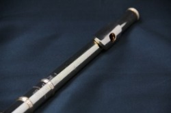 サンキョウフルートセミハンドメイドモデル(中古)_a0194062_1602846.jpg