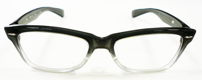 フォーナインズ「QUALITY-VARIATION -揺るぎなく、変わりゆく-」2012年新作ネオプラスチックNP-62入荷!_c0003493_1561999.jpg