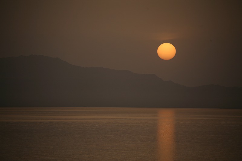 サハラに沈む夕日_c0132496_1120494.jpg