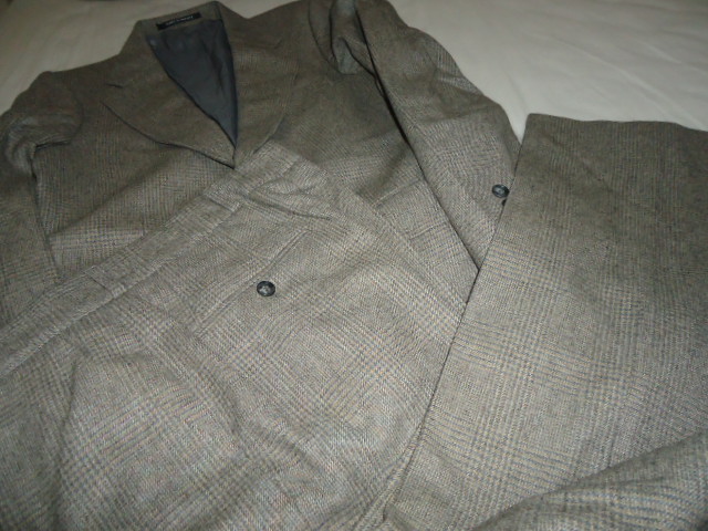 買い付け日記 7_d0176398_23382660.jpg