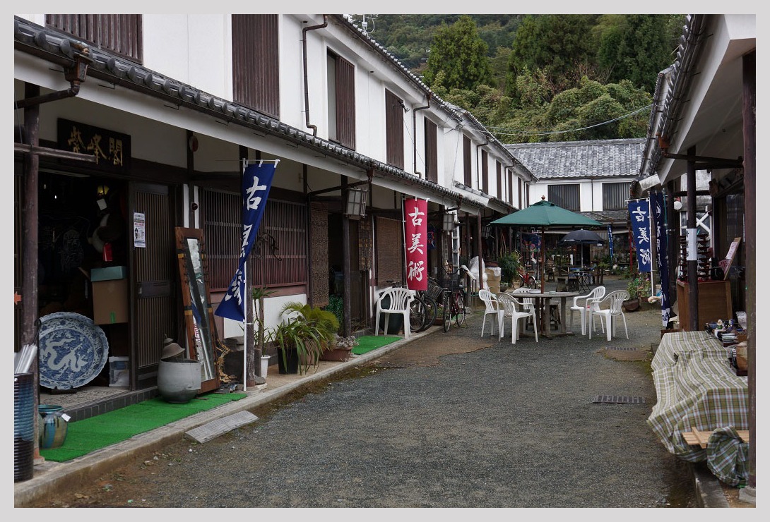 福岡 福岡歴史の町 骨董村 Magの写真創庫