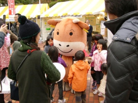 「短たん」初めて東京へ~第44回昭島市産業まつり_b0206037_9504244.jpg
