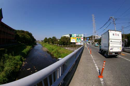 f0211178_18442370.jpg