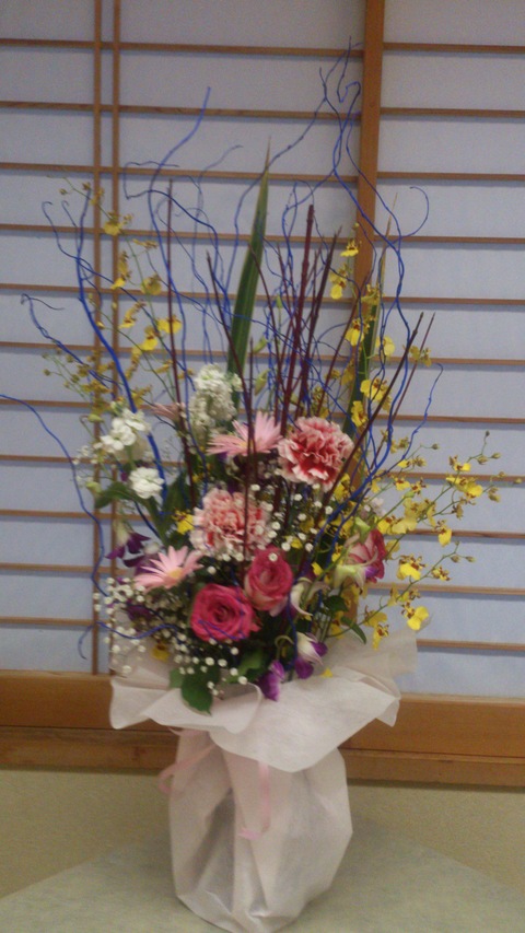 美人フリーキャスター伊藤聡子さんが新柳にご来店。_d0182179_19182495.jpg