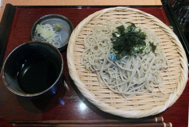 落語の前に「花旬庵」でお蕎麦と(￣∇￣)　_b0286989_816160.jpg