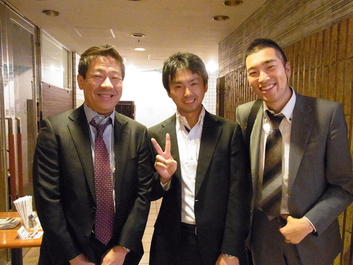カキ解禁_f0157910_1642562.jpg