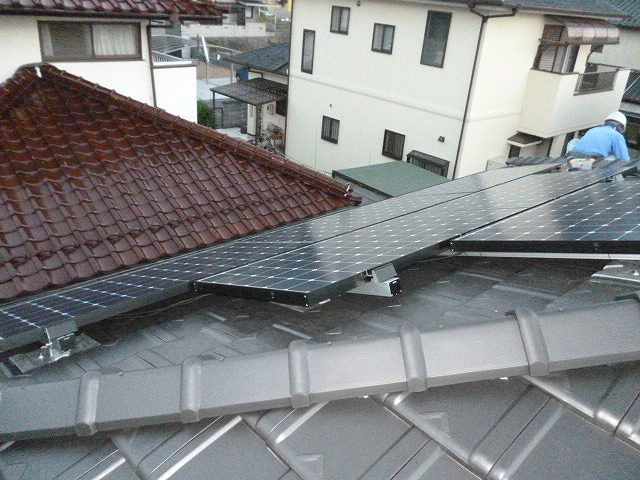 T様邸(佐伯区杉並台)太陽光発電システム工事_d0125228_10183735.jpg