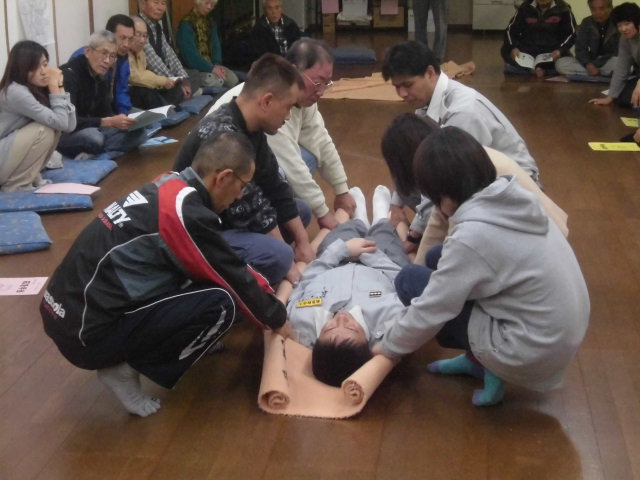 何も覚えていないのにショック 自主防災会の応急手当研修会_f0141310_8234624.jpg