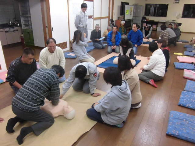 何も覚えていないのにショック 自主防災会の応急手当研修会_f0141310_829431.jpg