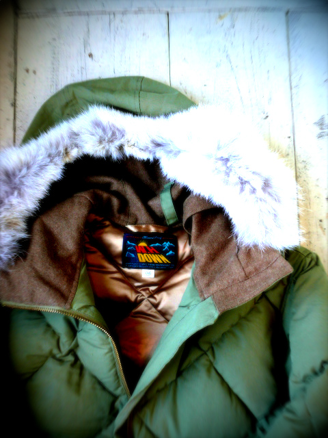 『ALASKAN　DOWN　COAT』_a0117545_1726277.jpg