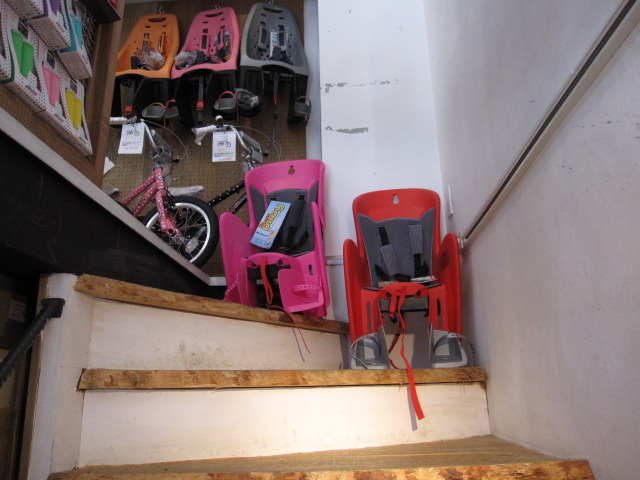 お洒落な子供乗せ自転車NOISBIKE 2号店 _e0188759_136454.jpg