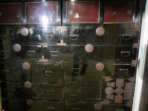 e0036108_1929741.jpg