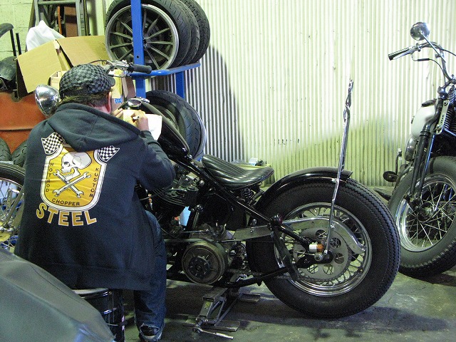 Boo Pinstriping 現る!!_a0110720_17432011.jpg