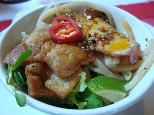ベトナムへ行く。⑨ ~ホイアンでランチ~_f0232060_1356256.jpg
