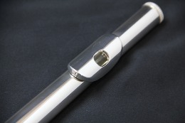 サンキョウ フルートアーティスト Sterling Silver C/C(中古)_a0194062_12362979.jpg