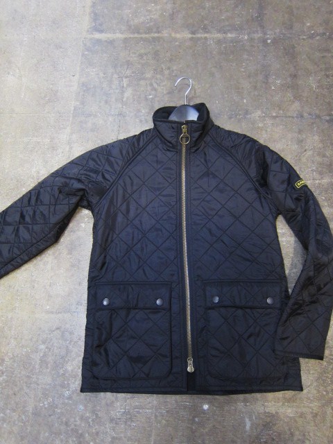 大人気の奴が・・・!★?・・・最終・再入荷。。。 Yarmo & Barbour !!_d0152280_110326.jpg