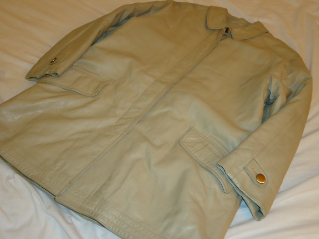 買い付け日記 12_d0176398_1630517.jpg