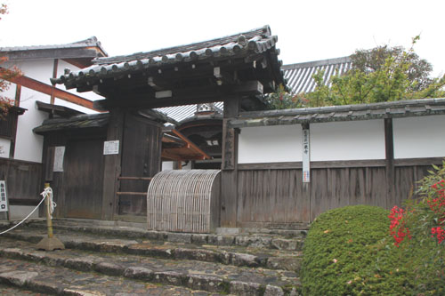 紅葉だより20　曼殊院_e0048413_214241.jpg