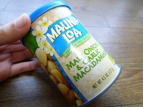 MAUNA LOAのMAUI ONION&GARLIC MACADAMIAS （缶入り）_c0152767_17185746.jpg