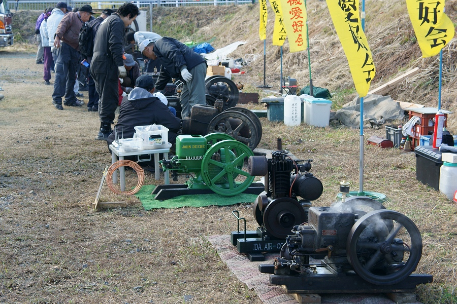 水晶の湯発動機運転会_e0199943_2272568.jpg