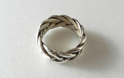 Karen　hill tribe silver ring_f0226051_149832.jpg