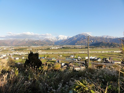八海山・駒ケ岳に雪化粧_a0084753_10573428.jpg