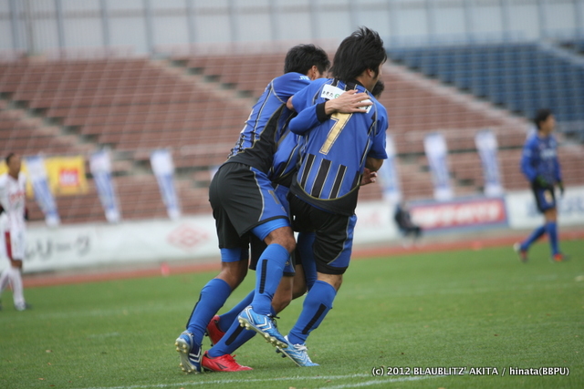 2012年ホーム最終戦　vs FC琉球_b0031538_23443619.jpg