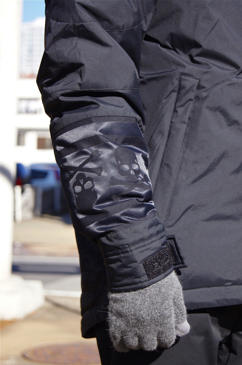 Black of \"F.C.R.B. × mastermind JAPAN\" _c0079892_20454047.jpg