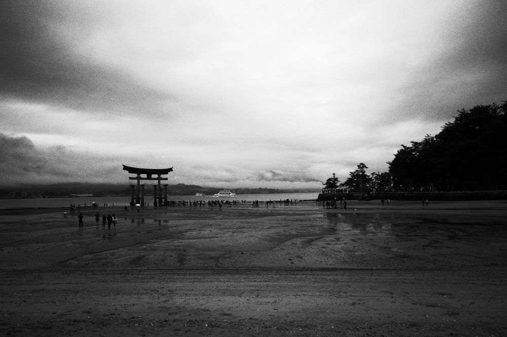 厳島神社_b0191347_229632.jpg