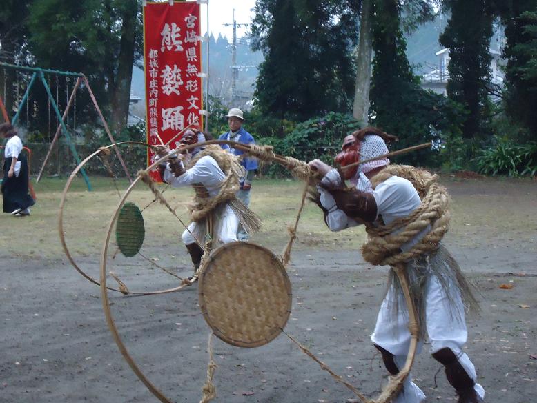 民俗芸能 熊襲踊 くまそおどり 庄内町 Youtube