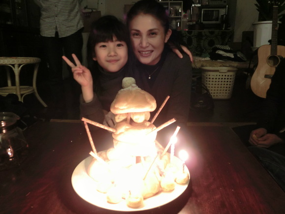 くろちゃん誕生日おめでとう！！_a0080406_1745521.jpg