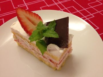 cuillere１２月のクリスマスケーキ　予告編_e0134337_927370.jpg