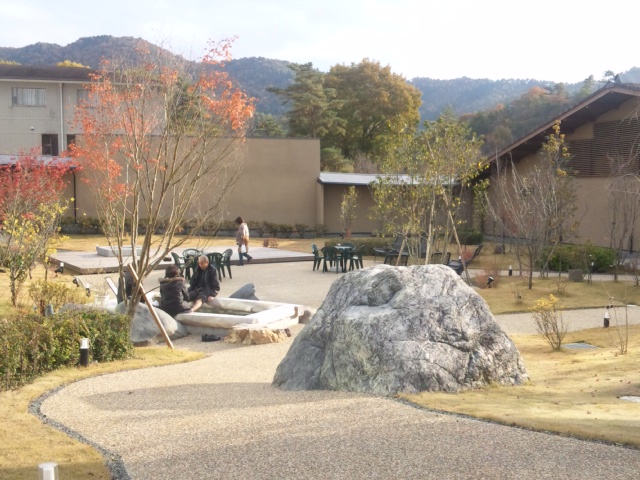 e0252905_23451246.jpg