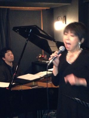 楽しいライブ_a0282410_21553220.jpg