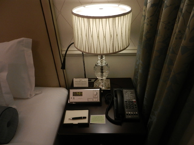 東京ステーションホテルに宿泊（お部屋編）｛2011年11月｝_f0233310_17334694.jpg