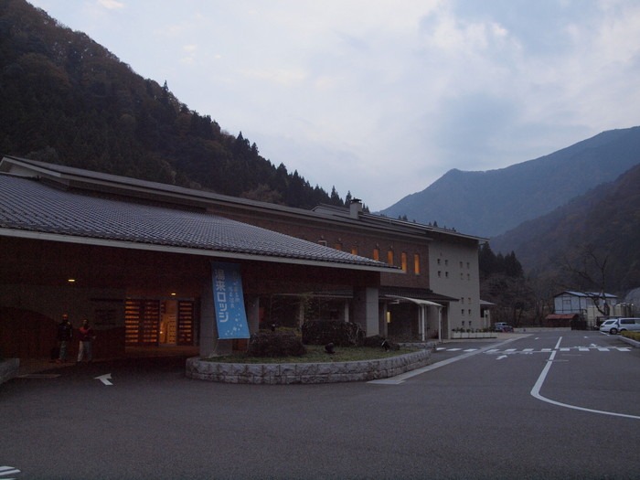 湯来ロッジへ_c0116915_013346.jpg