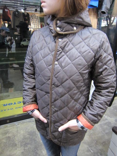 コイツの季節です・・・ Traditional W/W BANGOR QUILITING VEST!★_d0152280_5152620.jpg