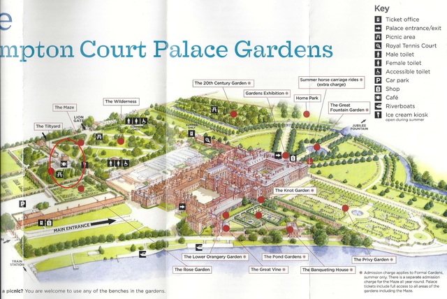 4日目 4 歴史の迷宮 ハンプトン コート宮殿 Hampton Court Palace を楽しむ ペンギンの足跡