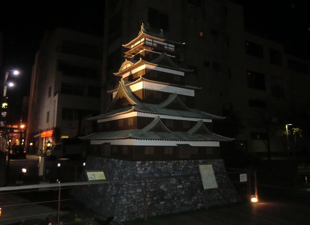 越前北ノ庄なう!_e0158128_0495715.jpg