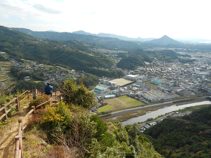 最強の超低山　古川山系往復縦走＆全登山道往復踏破_a0206345_17184217.jpg