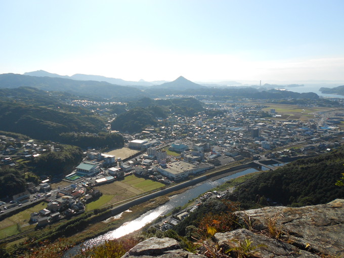 最強の超低山　古川山系往復縦走＆全登山道往復踏破_a0206345_18383418.jpg