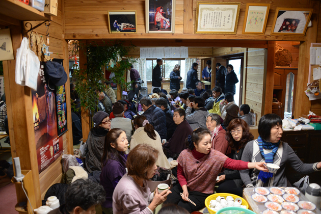 夜通し神楽を撮影してきました!_e0171573_22513675.jpg