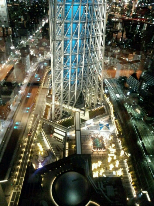 東京スカイツリー。_b0085289_041225.jpg