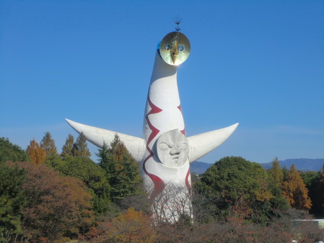 万博公園　ラスト紅葉でした_b0044296_19434611.jpg