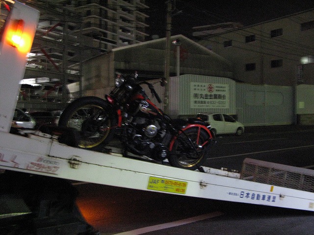 この時期になっても、満杯ってありがたいことです。_a0110720_1842688.jpg